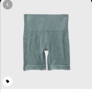 IN SEARCH OF TARGET COLSIE SEAMLESS RIBBED SHORT